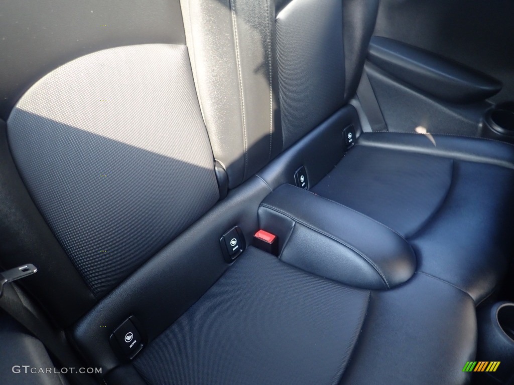 2019 Hardtop Cooper 2 Door - Pepper White / Carbon Black photo #13