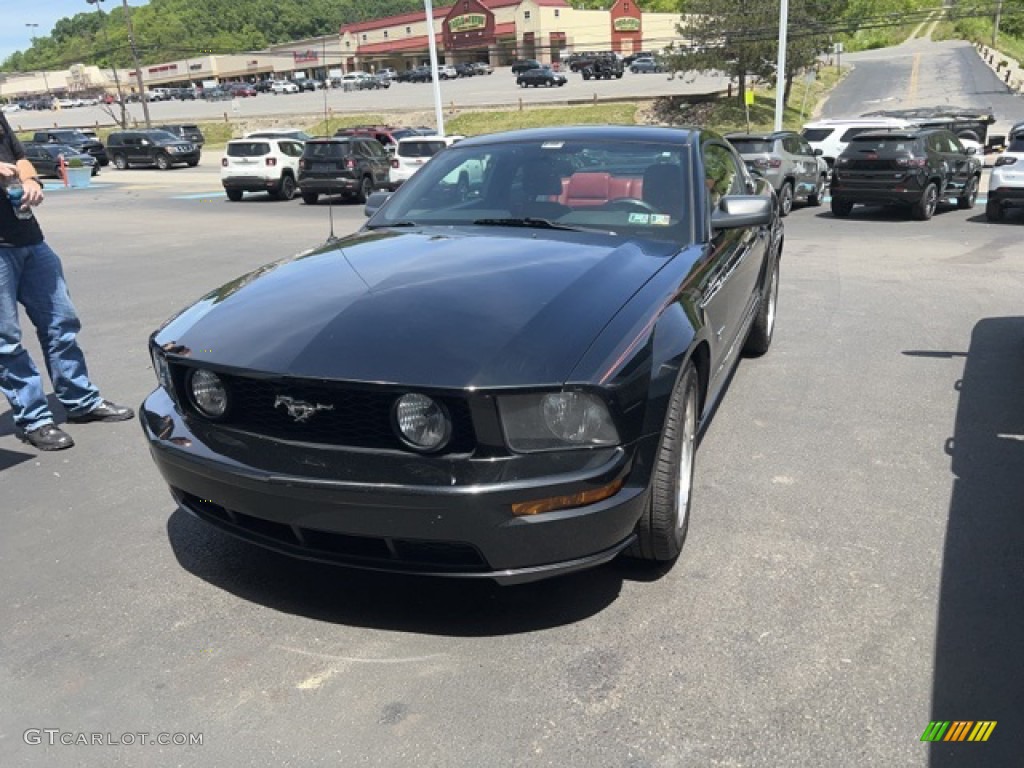 2005 Mustang GT Premium Coupe - Black / Dark Charcoal/Red photo #1