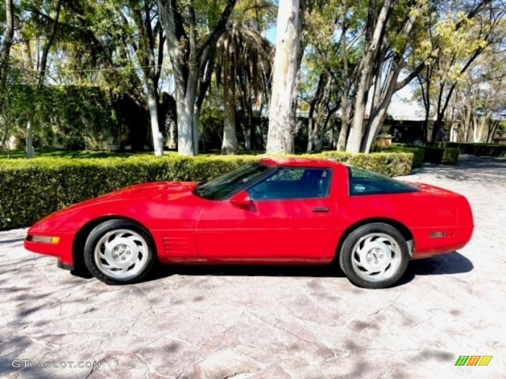 Bright Red 1991 Chevrolet Corvette Coupe Exterior Photo #146208123