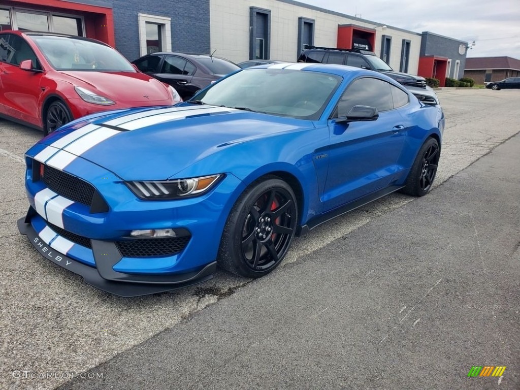 Velocity Blue 2019 Ford Mustang Shelby GT350R Exterior Photo #146208441