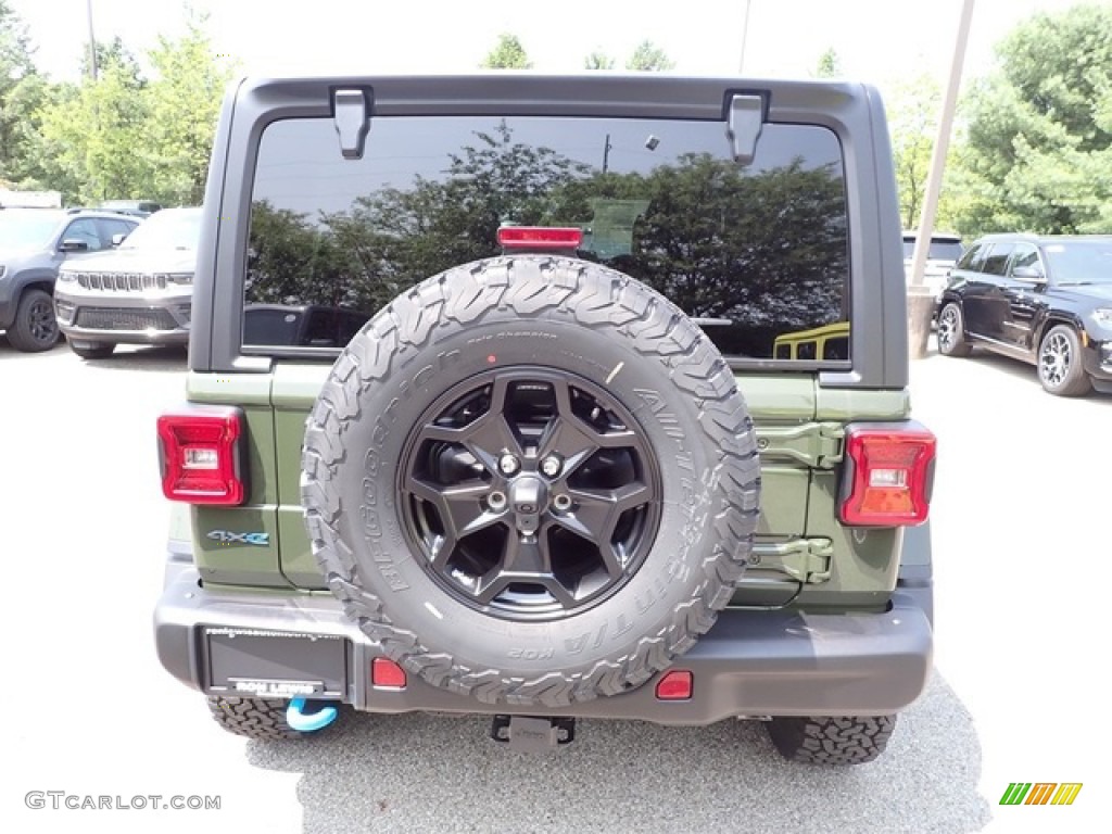 2023 Wrangler Unlimited Rubicon 4XE 20th Anniversary Hybrid - Sarge Green / 20th Anniversary Red/Black photo #4