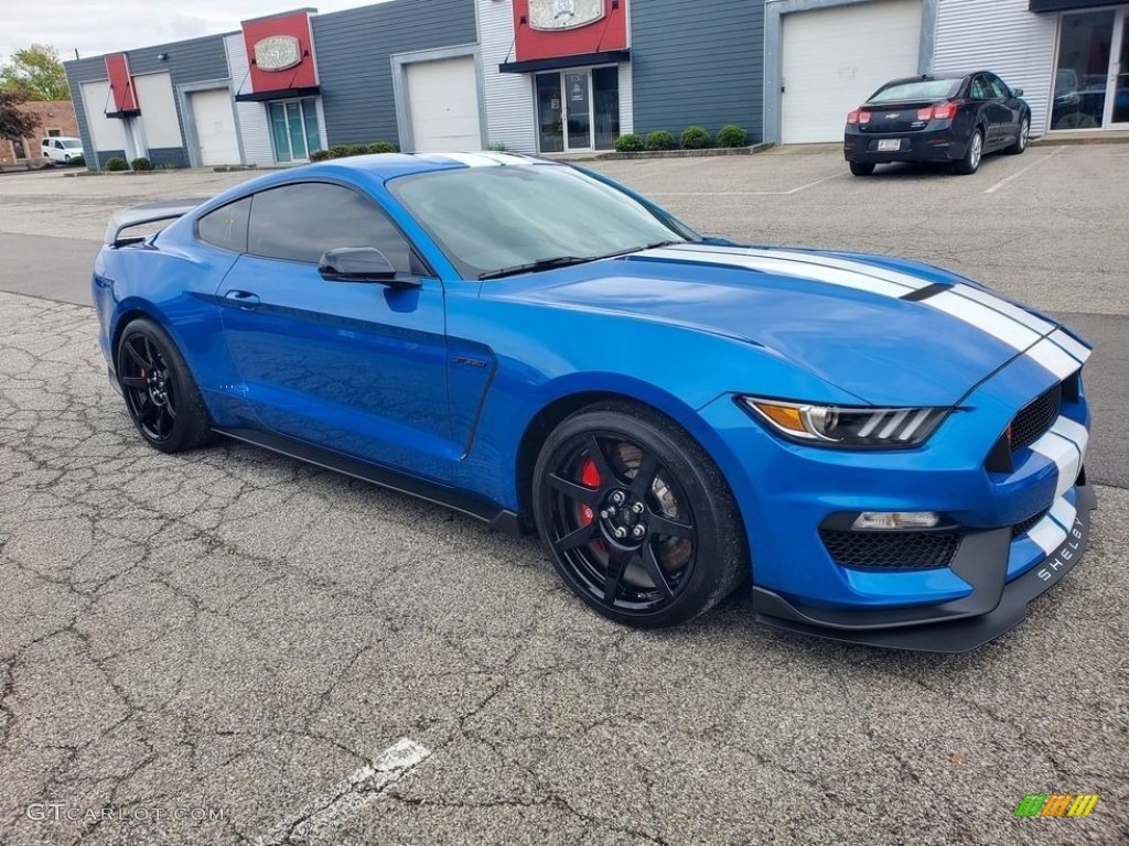 Velocity Blue 2019 Ford Mustang Shelby GT350R Exterior Photo #146208858