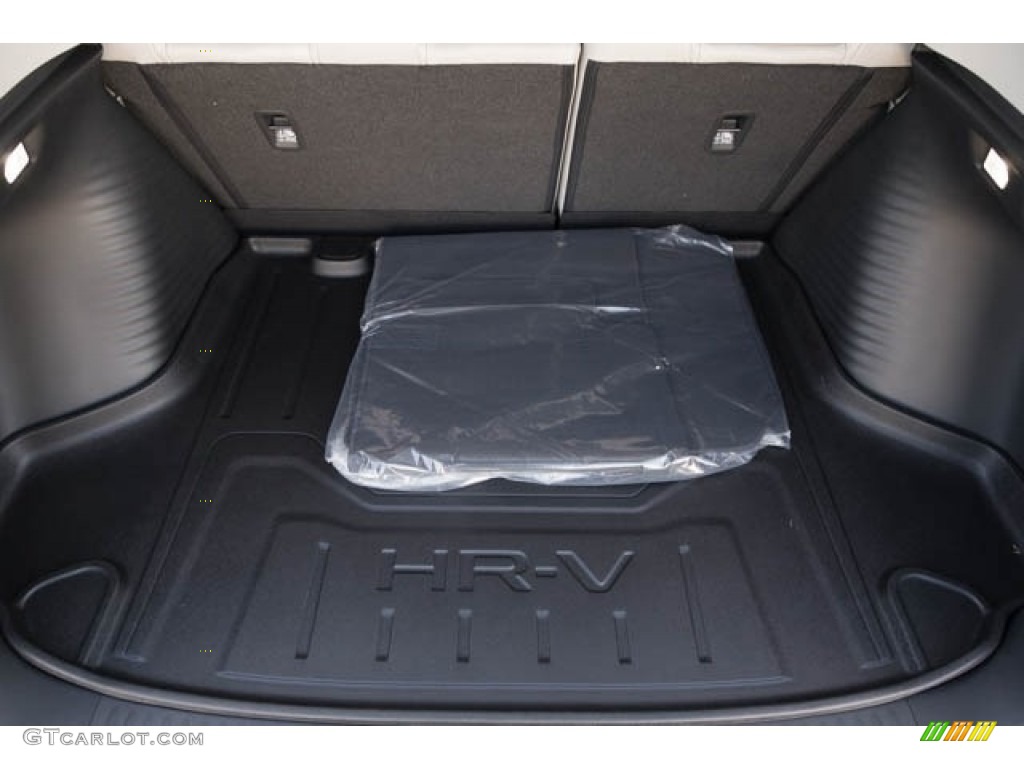 2024 Honda HR-V EX-L Trunk Photo #146208987