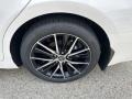 2023 Toyota Camry SE Hybrid Wheel and Tire Photo
