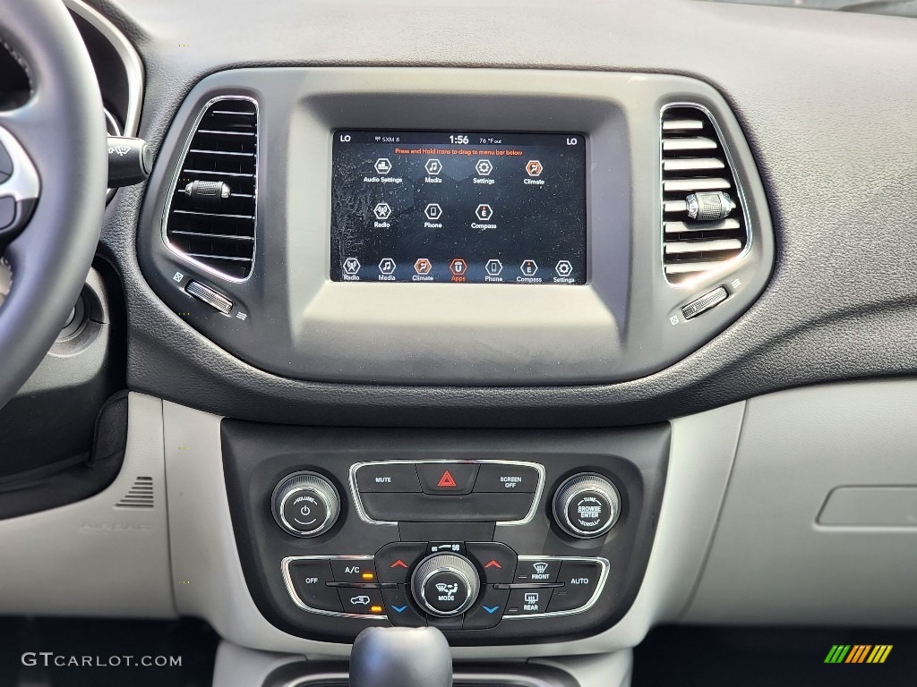 2020 Jeep Compass Latitude 4x4 Controls Photo #146211048