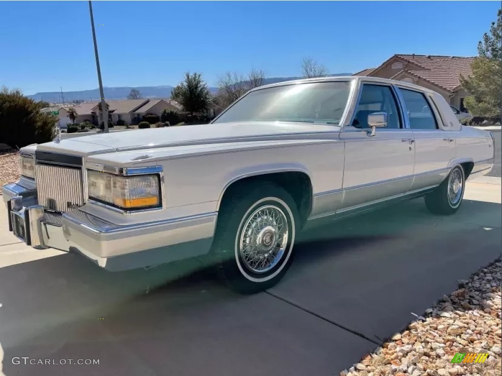 1991 Cadillac Brougham Standard Brougham Model Exterior Photos