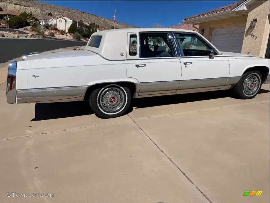 White 1991 Cadillac Brougham Standard Brougham Model Exterior Photo #146211381
