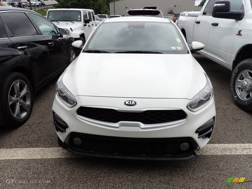 2020 Forte LXS - Clear White / Black photo #2