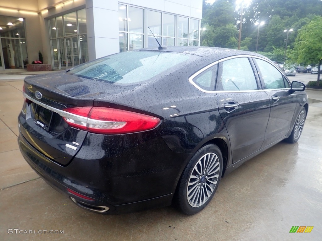 2017 Fusion SE AWD - Shadow Black / Ebony photo #2