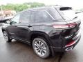 Diamond Black Crystal Pearl - Grand Cherokee Overland 4XE Photo No. 3