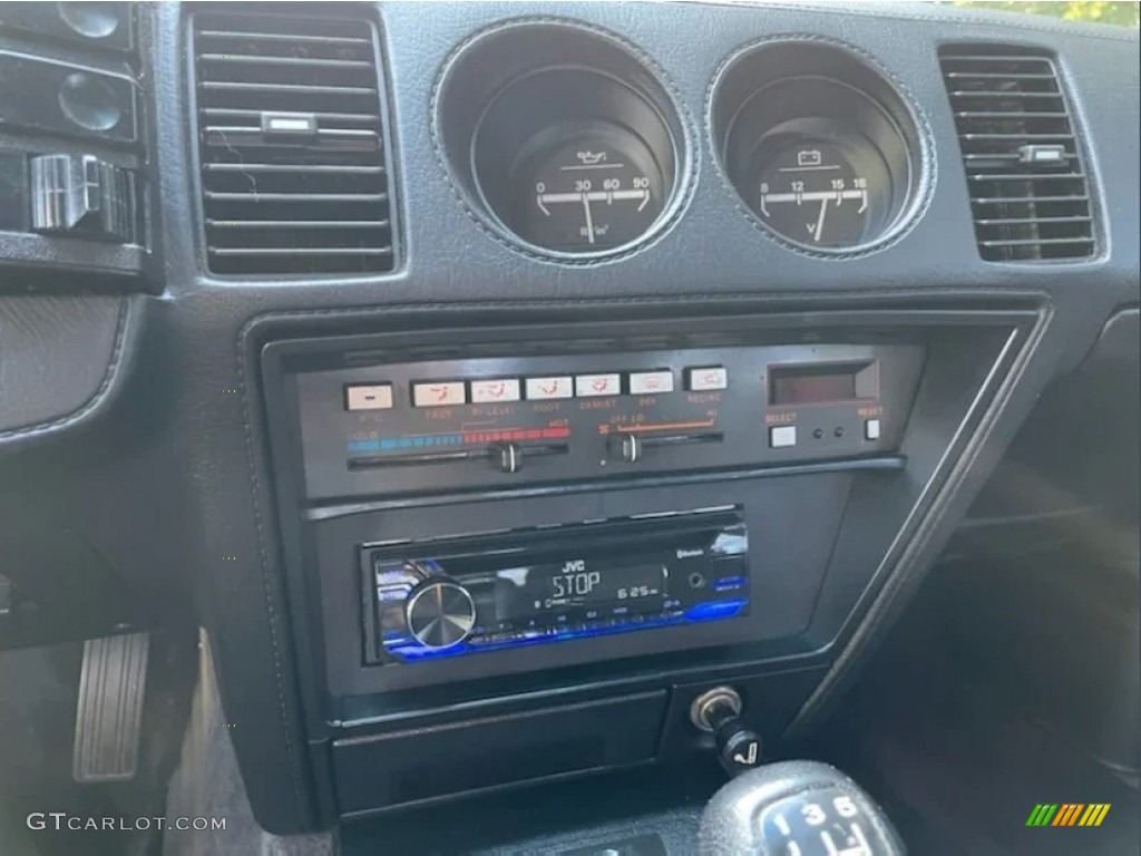 1989 Nissan 300ZX GS Coupe Controls Photo #146213439