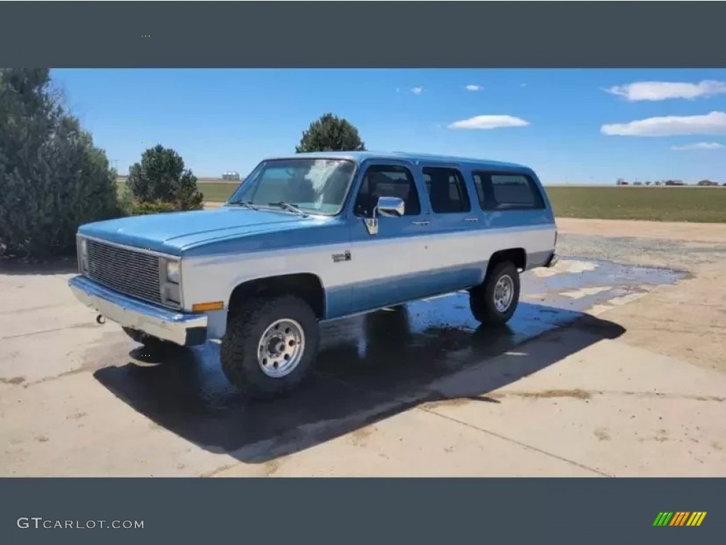 Light Blue Metallic 1987 Chevrolet Suburban V20 Custom Deluxe 4x4 Exterior Photo #146215460