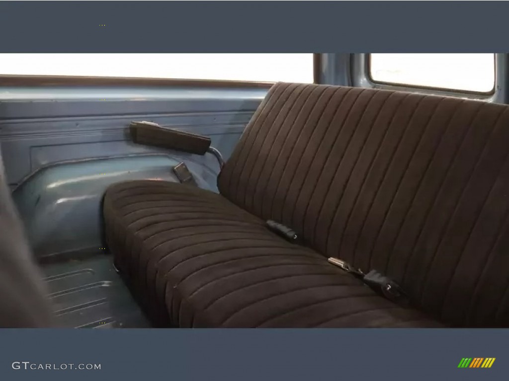 1987 Chevrolet Suburban V20 Custom Deluxe 4x4 Rear Seat Photo #146215581