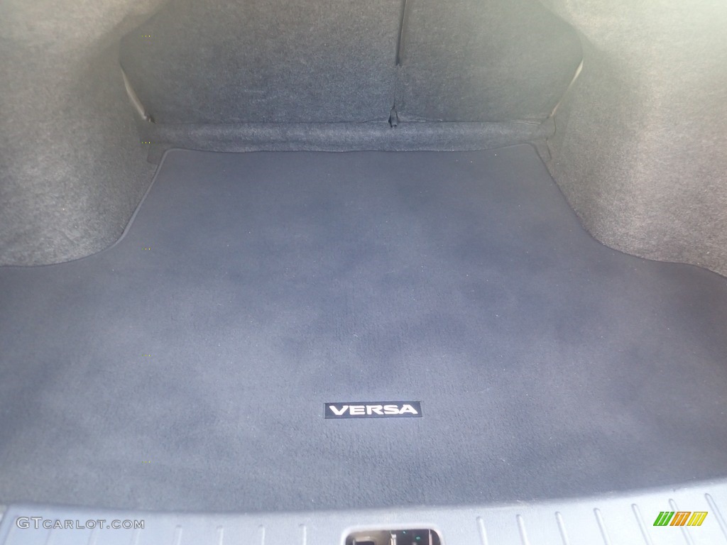 2014 Versa 1.6 SV Sedan - Titanium / Sandstone photo #21