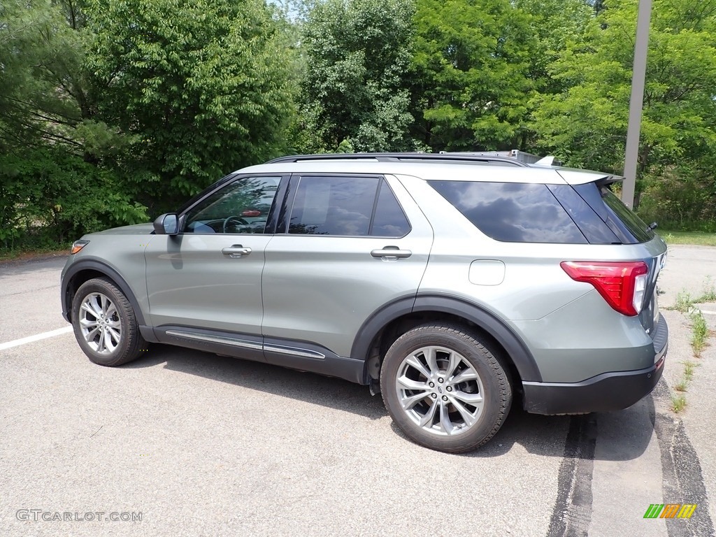 Silver Spruce Metallic 2020 Ford Explorer XLT 4WD Exterior Photo #146216260