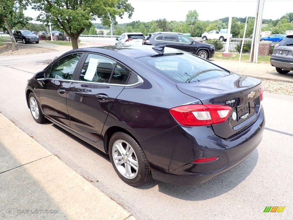 2016 Cruze LT Sedan - Tungsten Metallic / Jet Black photo #6