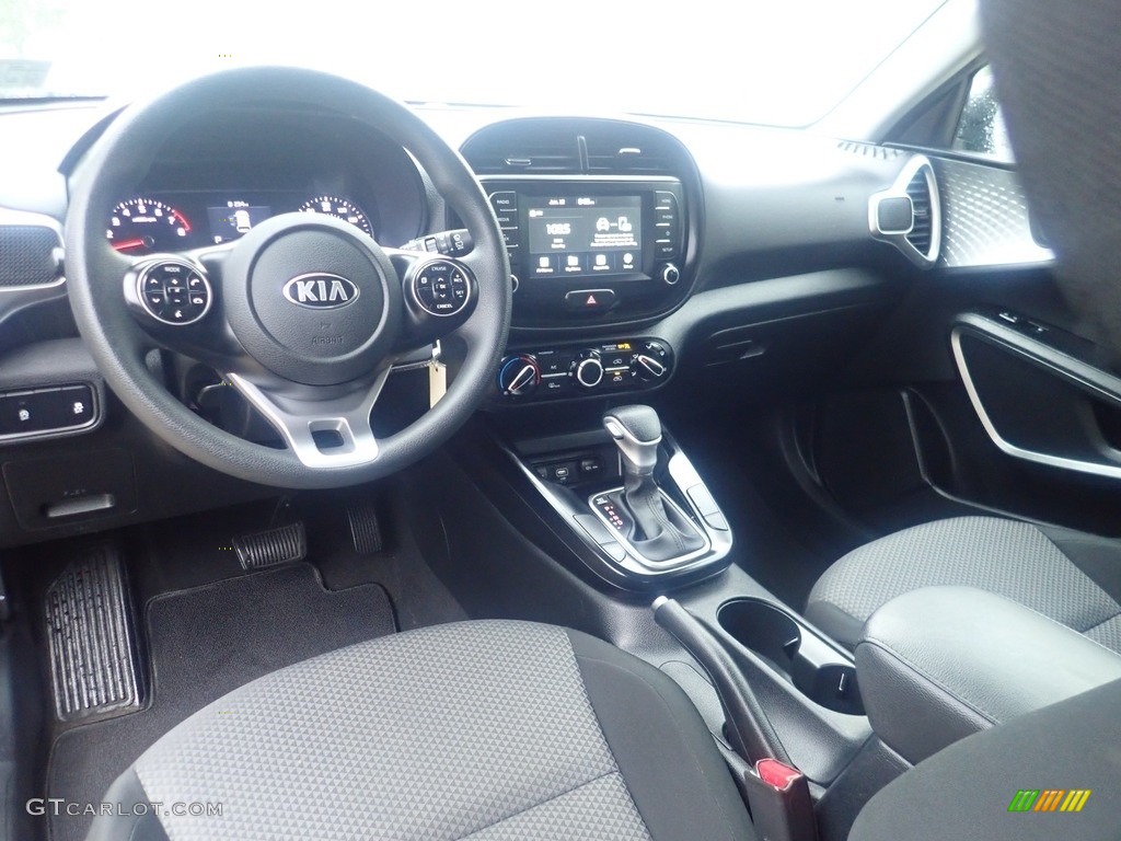 2021 Soul LX - Gravity Gray / Black photo #18