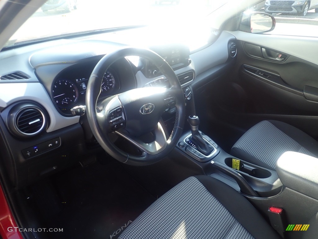2020 Kona SEL AWD - Pulse Red / Gray/Black photo #21
