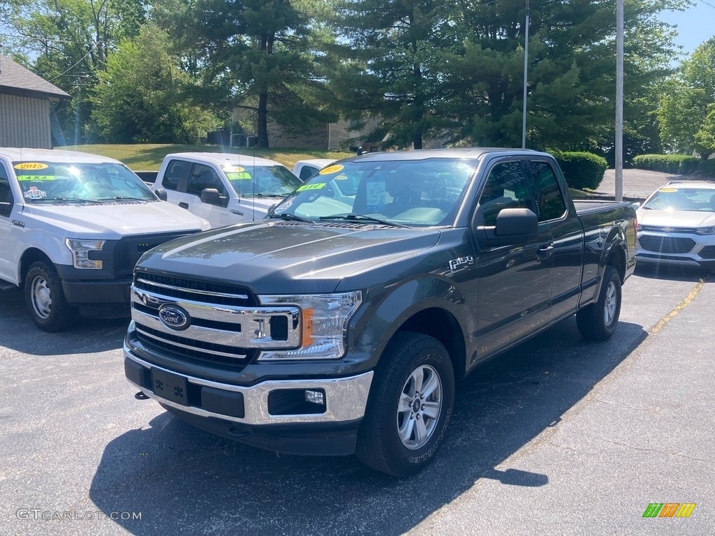 2019 F150 XLT SuperCab 4x4 - Magnetic / Earth Gray photo #2