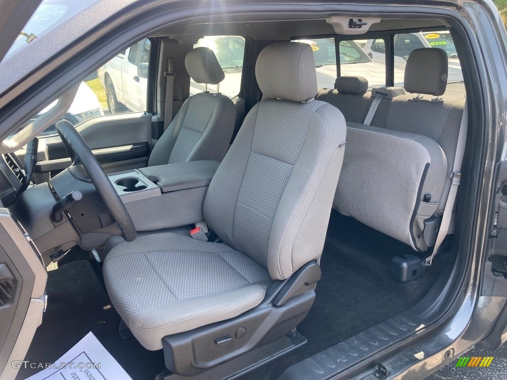 2019 F150 XLT SuperCab 4x4 - Magnetic / Earth Gray photo #13