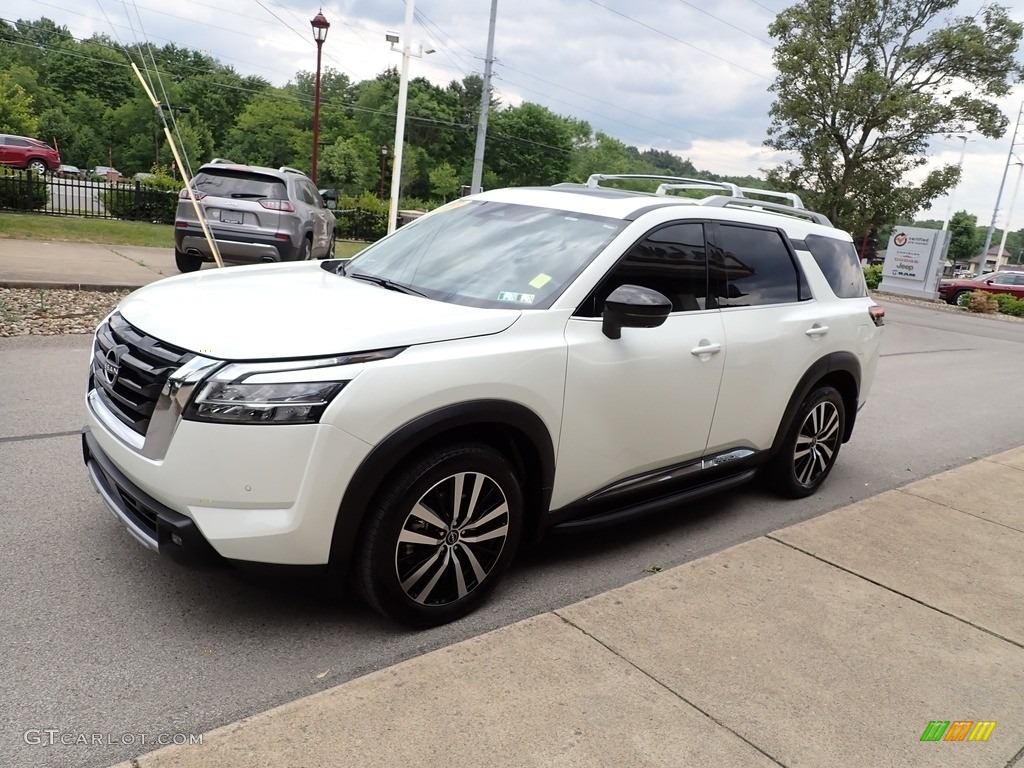2023 Pathfinder Rock Creek 4x4 - Pearl White Tricoat / Charcoal photo #7