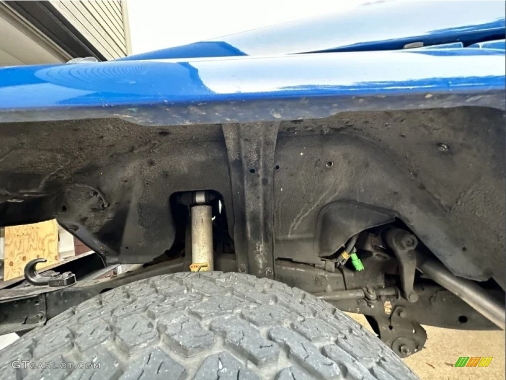 1982 Toyota Land Cruiser FJ40 Undercarriage Photo #146221656