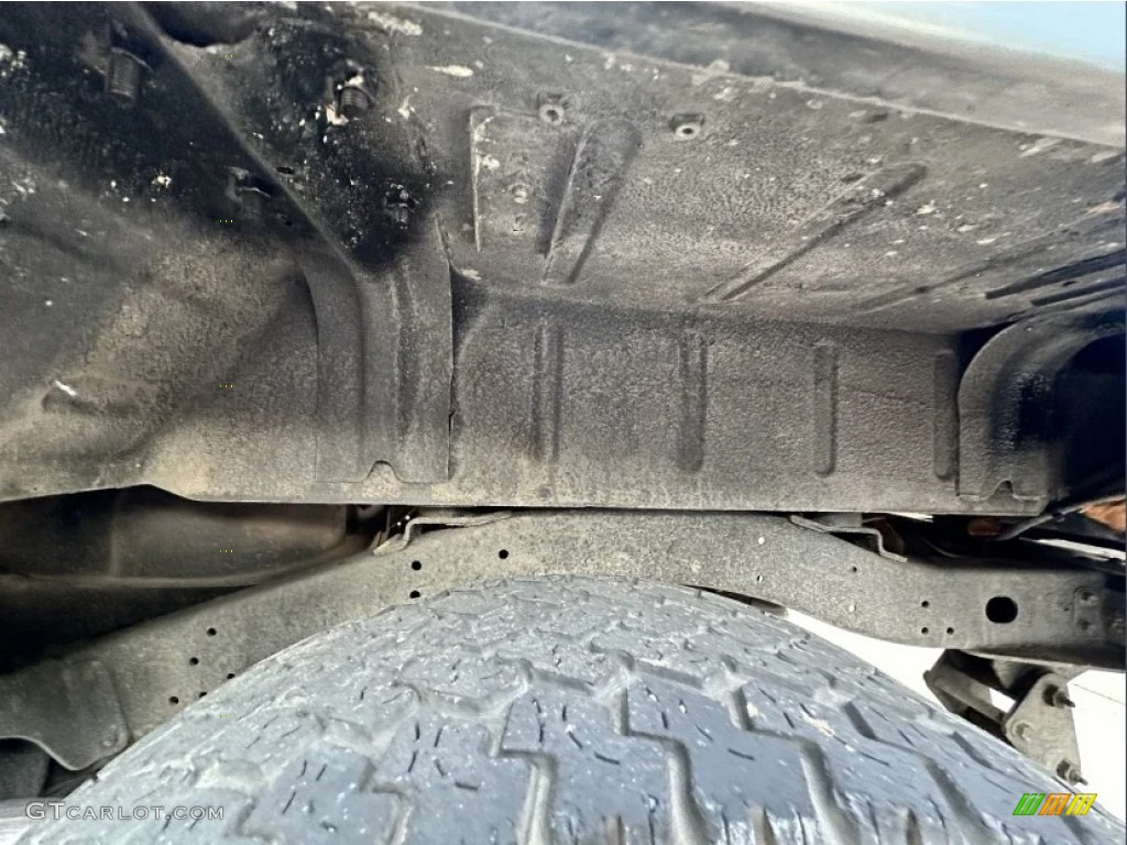 1982 Toyota Land Cruiser FJ40 Undercarriage Photo #146221746