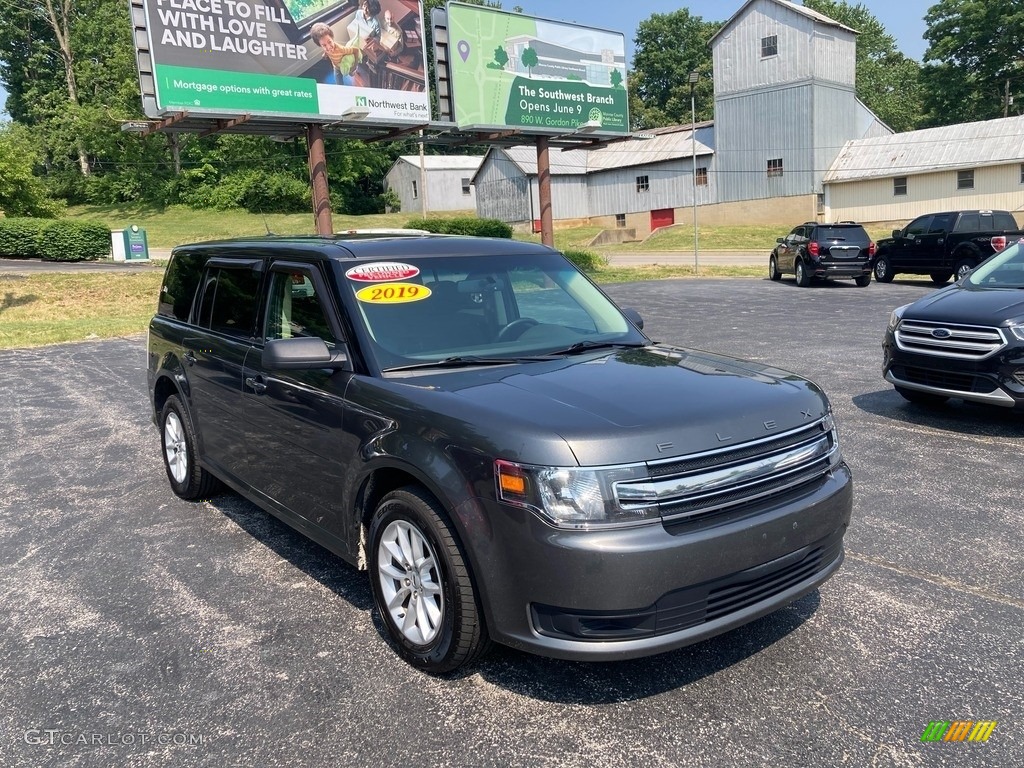 Magnetic 2019 Ford Flex SE Exterior Photo #146222571