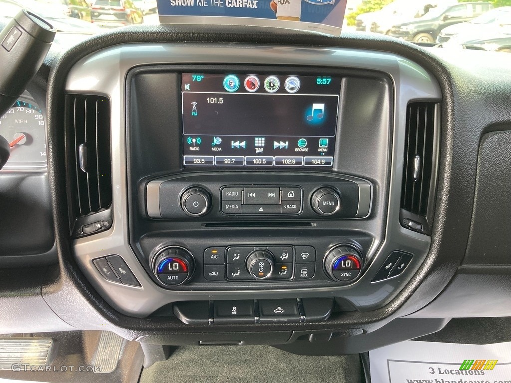 2016 Chevrolet Silverado 1500 LT Crew Cab 4x4 Controls Photo #146225681