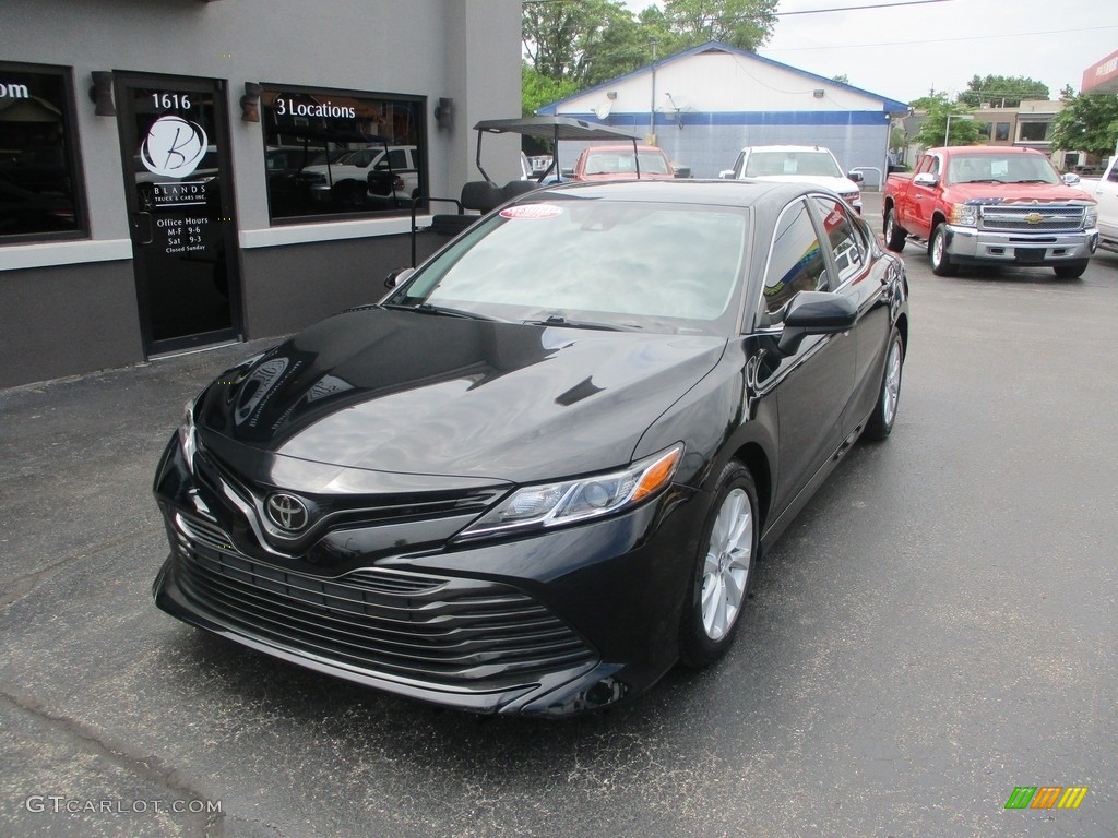 2019 Camry LE - Midnight Black Metallic / Black photo #2