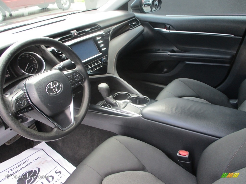 2019 Camry LE - Midnight Black Metallic / Black photo #7