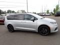 2023 Silver Mist Chrysler Pacifica Touring L AWD  photo #6
