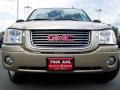 2006 Sand Beige Metallic GMC Envoy SLE 4x4  photo #3