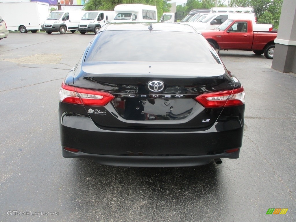 2019 Camry LE - Midnight Black Metallic / Black photo #22