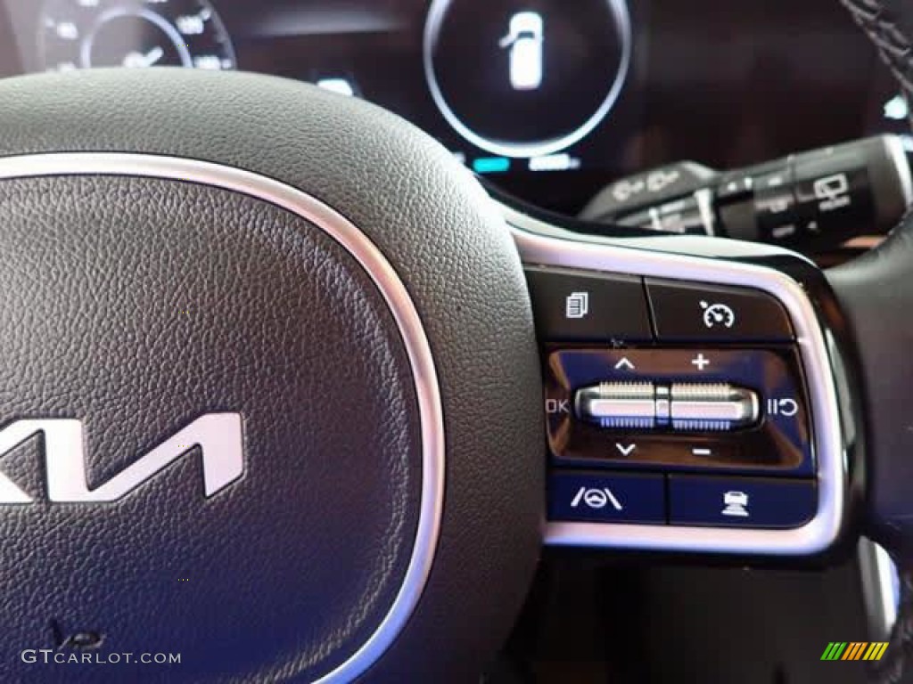 2023 Kia Carnival SX Prestige Steering Wheel Photos