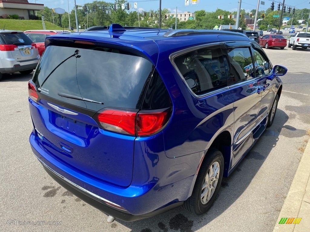 2020 Pacifica Touring L - Ocean Blue Metallic / Alloy/Black photo #9