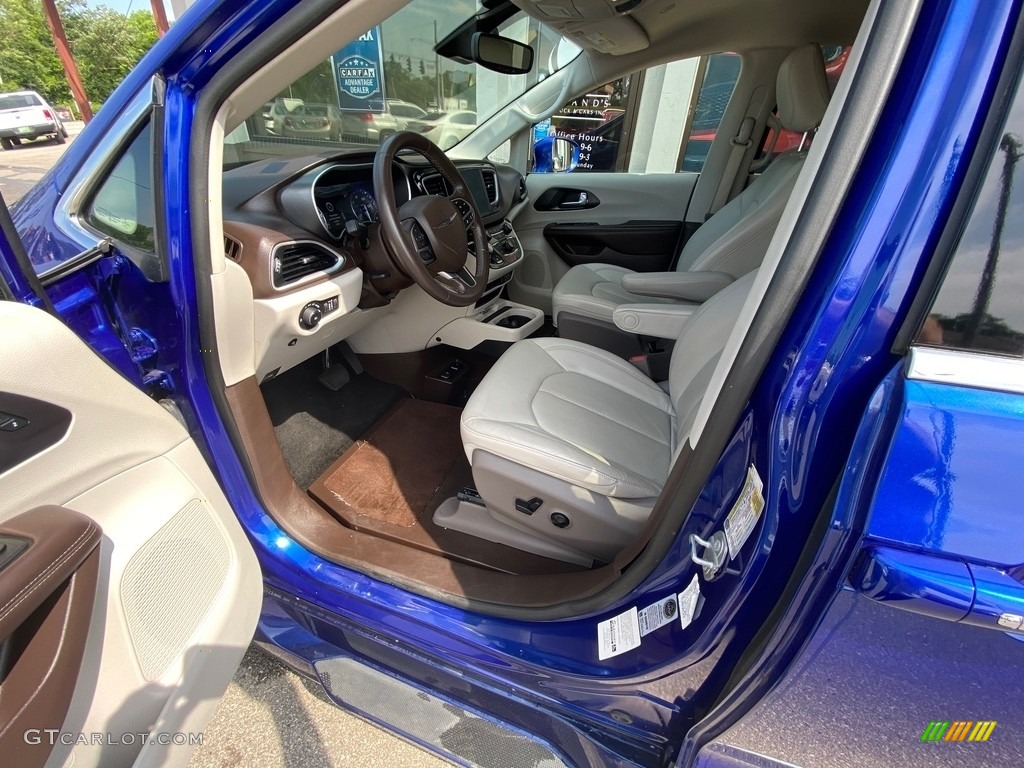 2020 Pacifica Touring L - Ocean Blue Metallic / Alloy/Black photo #12