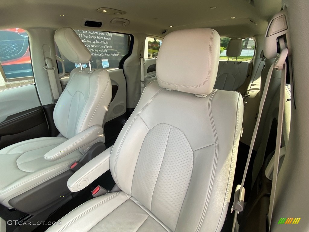 2020 Pacifica Touring L - Ocean Blue Metallic / Alloy/Black photo #16