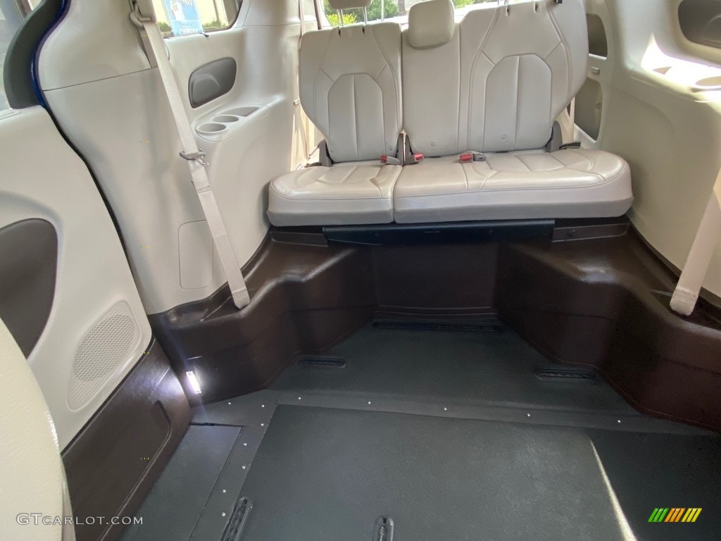 2020 Pacifica Touring L - Ocean Blue Metallic / Alloy/Black photo #28