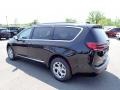 Brilliant Black Crystal Pearl - Pacifica Limited AWD Photo No. 3