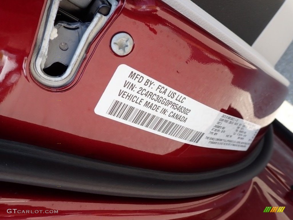 2023 Pacifica Limited AWD - Velvet Red Pearl / Black/Alloy photo #20