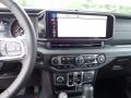 2024 Jeep Wrangler 4-Door Sahara 4x4 Controls