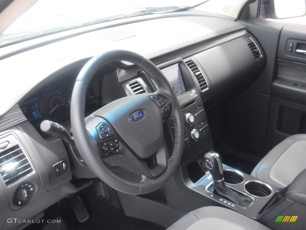 2019 Ford Flex SEL AWD Charcoal Black Dashboard Photo #146230569