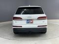 Carrara White - Q7 55 Premium Plus quattro Photo No. 6