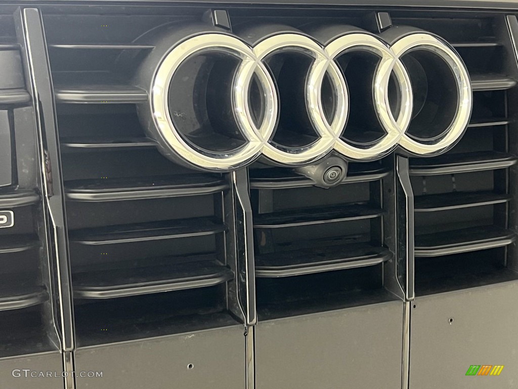 2021 Q7 55 Premium Plus quattro - Carrara White / Black photo #9