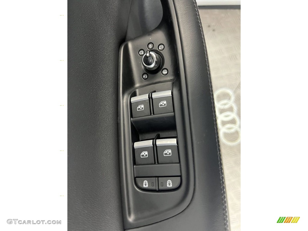 2021 Audi Q7 55 Premium Plus quattro Black Door Panel Photo #146231064