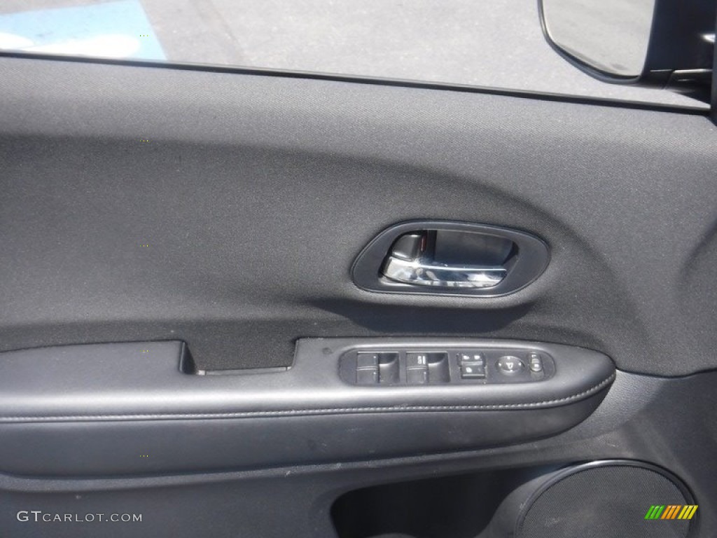 2017 Pathfinder SV 4x4 - Gun Metallic / Charcoal photo #10