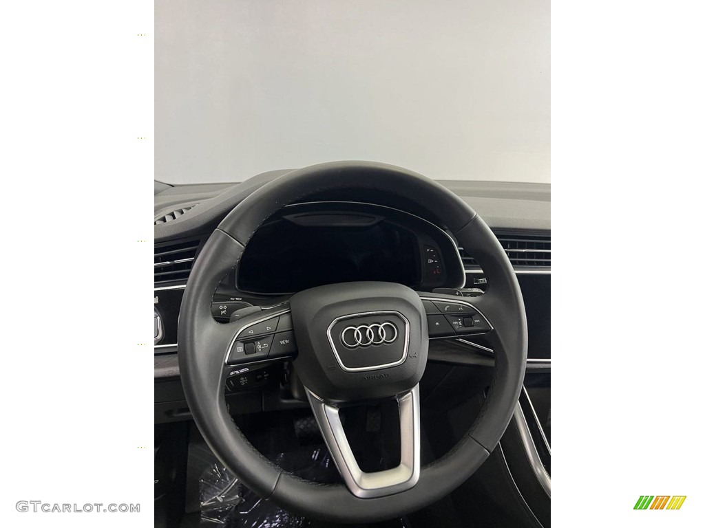 2021 Audi Q7 55 Premium Plus quattro Steering Wheel Photos