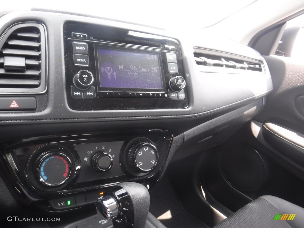 2017 Pathfinder SV 4x4 - Gun Metallic / Charcoal photo #19