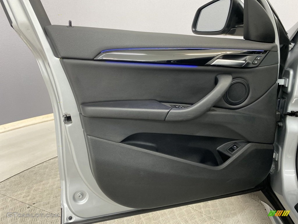 2021 BMW X1 sDrive28i Door Panel Photos